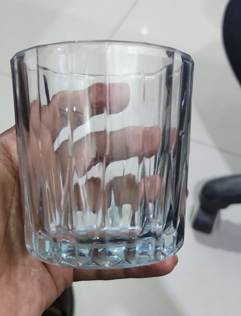 1 kg of glass scrap in Rawalpindi, photo 1 of 4